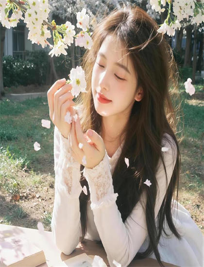 周防雪子快播_女人被灌醉性侵全图_拜金女王在线观看